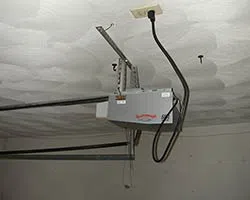 State Garage Doors Parma, OH 216-220-1488 - gar-opener-01