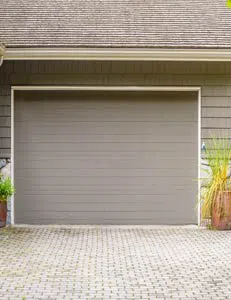 State Garage Doors Parma, OH 216-220-1488 - gar-overhead-01